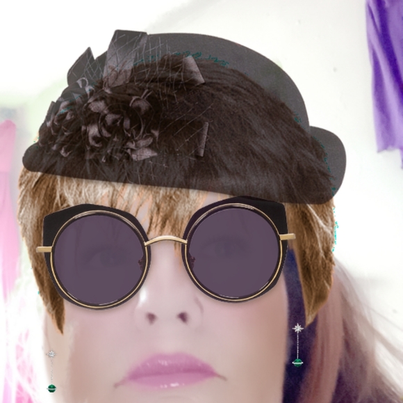 Meet your Posher, Pat - Picture 2 of 4